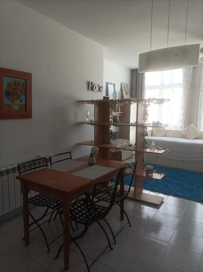 Apartamento Luminoso En El Astillero Luaran gambar